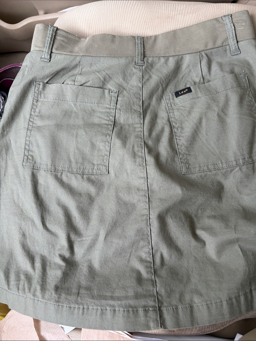 New Women’s size 6 Mini Skirt in Sage Green with Patch Pockets by Lee